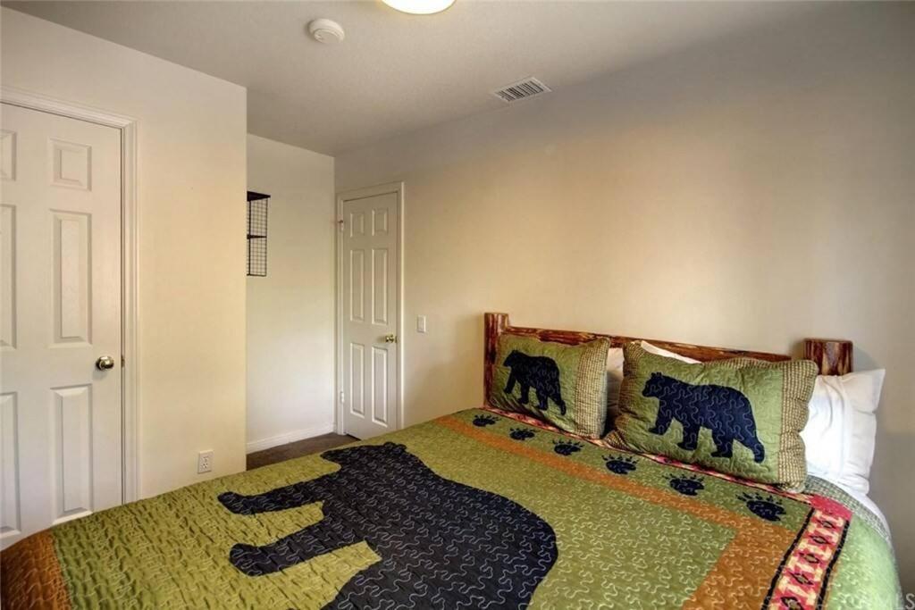 Villa Owl'S Nest Mountain Retreat With Spa Near Slopes Big Bear Lake Exterior foto