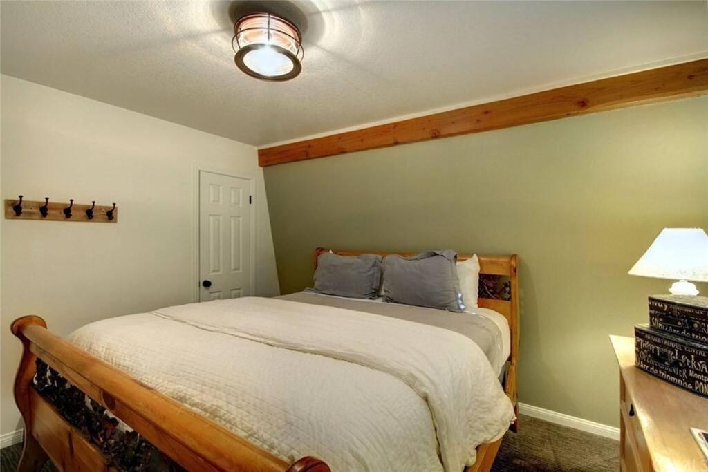Villa Owl'S Nest Mountain Retreat With Spa Near Slopes Big Bear Lake Exterior foto
